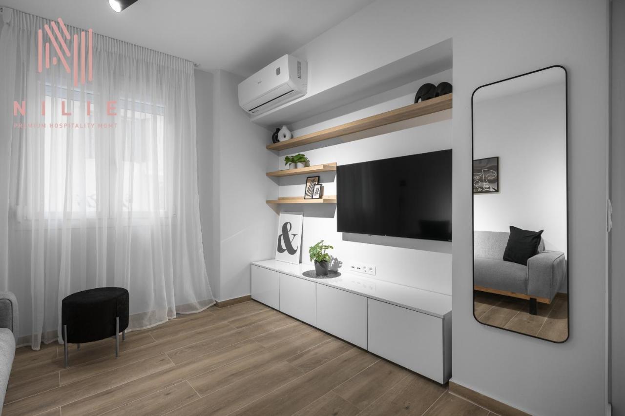 Harmony Suite, Nilie Hospitality Mgmt テッサロニキ エクステリア 写真