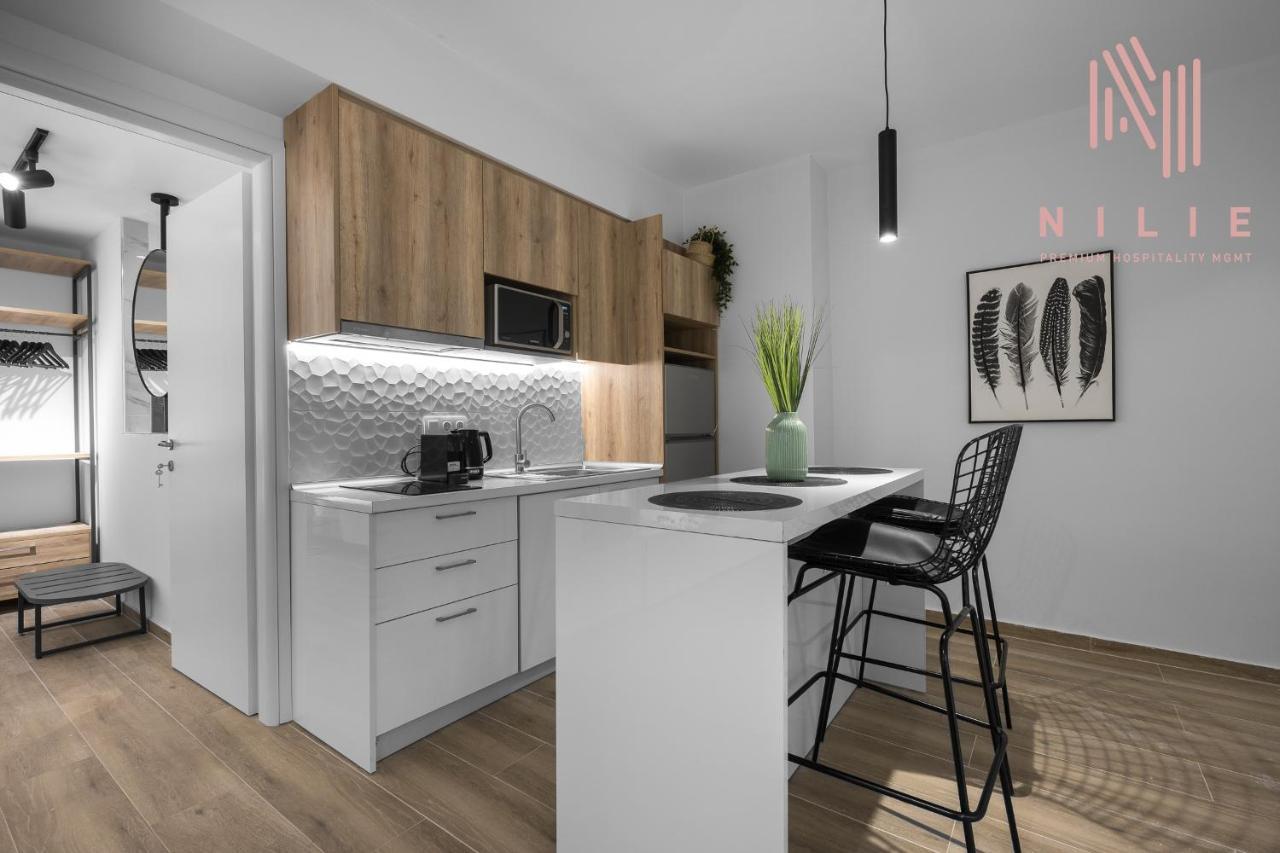Harmony Suite, Nilie Hospitality Mgmt テッサロニキ エクステリア 写真